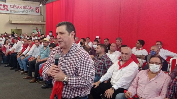 Horacio Cartes pide "teñir de rojo" Itapúa en las próximas elecciones