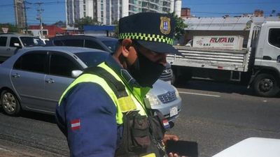 Escrachó a PMT de Asunción y lo denunció por intento de coima