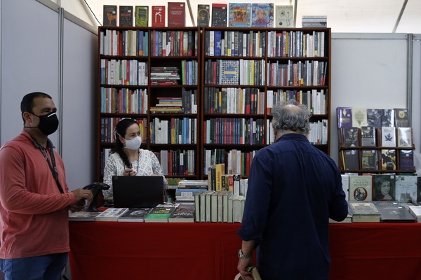 La Fiesta del Libro de Medellín se reencuentra con el público y las palabras - MarketData