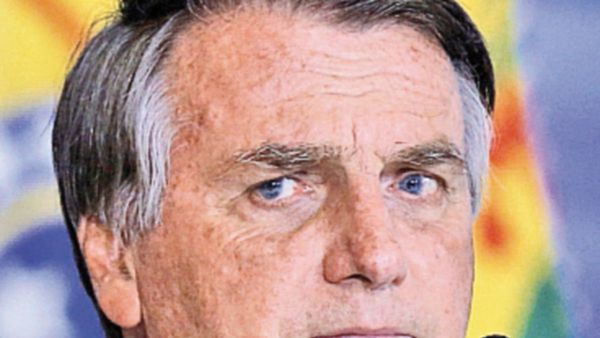 Hay “cero chances de golpe”, afirma mandatario de Brasil