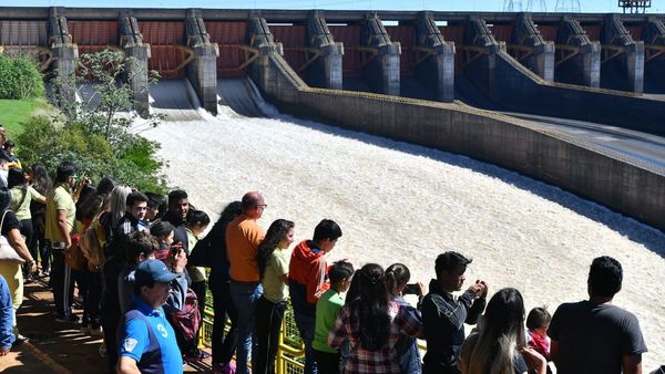 Contraloría auditará fondos sociales y obras de binacionales