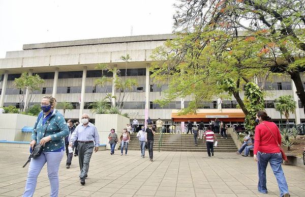 La INC y Copaco deben a la ANDE US$ 23,6 millones por años de atraso - Nacionales - ABC Color