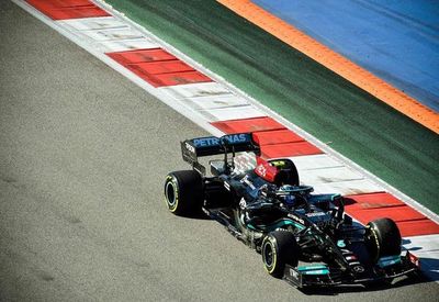 Mercedes manda y Verstappen apuesta - Motor - ABC Color