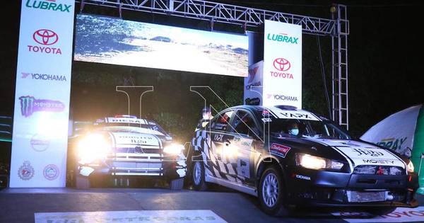 La Nación / Carapeguá brilla con luz del Rally y vuelta del público