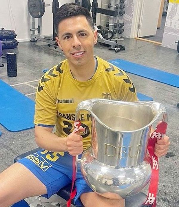 Riveros jugará el lunes en reserva - Fútbol - ABC Color