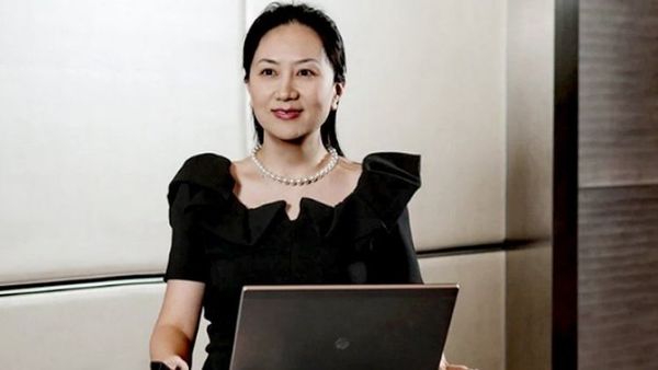 La directiva de Huawei viajó a China tras ser liberada en Canadá