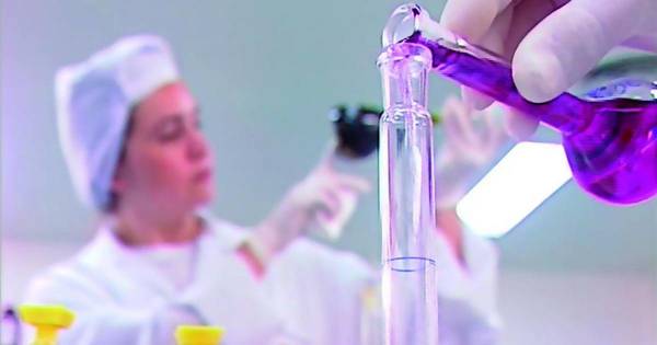 La Nación / Día del Farmacéutico: instan a vacunarse contra el COVID-19 y mantener medidas de higiene