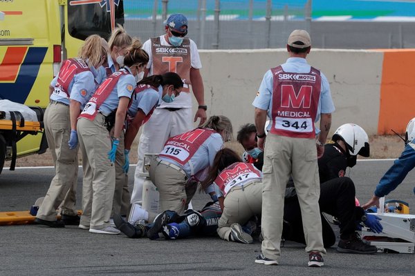 Conmoción en el motociclismo: piloto de 15 años fallece tras grave accidente en una carrera | Ñanduti