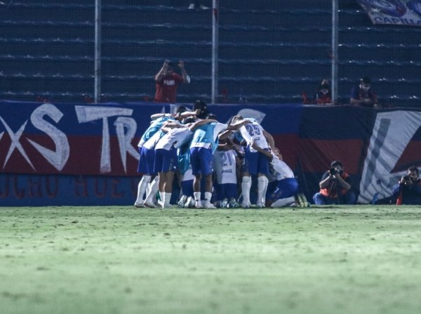 Triunfo auriazul en la Nueva Olla - APF
