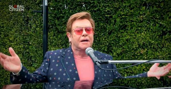 La Nación / Elton John y una constelación de astros se hicieron oír por el planeta