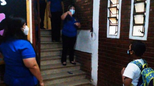 Exigen una mayor difusión de lengua de señas en el país