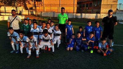 La  APEF inicia torneo infantil con    alegría