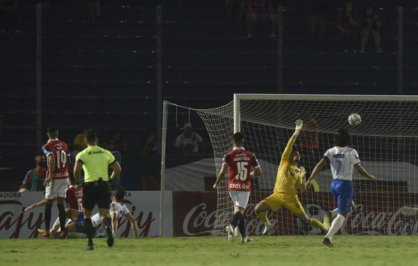 Cerro 0-Luqueño 1: del aguante a la clara diferencia - Fútbol - ABC Color