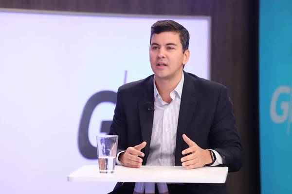 Santiago Peña manifiesta expectativa de rápido tratamiento de "ley anti invasiones" en Diputados - ADN Digital