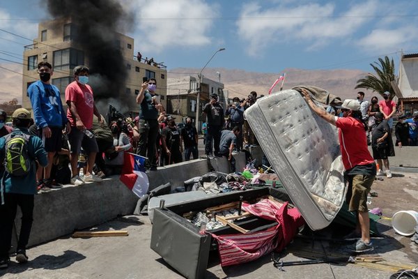Una marcha antiinmigrantes en Chile terminó con incidentes violentos | Ñanduti