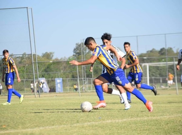 Cuatro victorias y un empate se registraron en la Sub 19 - APF