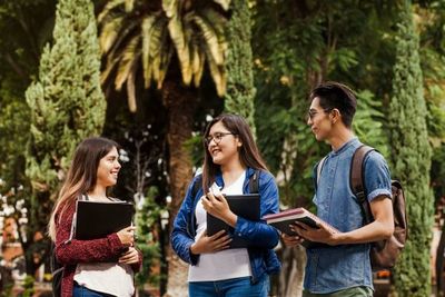 La primavera de una juventud para la que el estudio todavía es un sueño: ¿Hacia dónde vamos como país? - MarketData