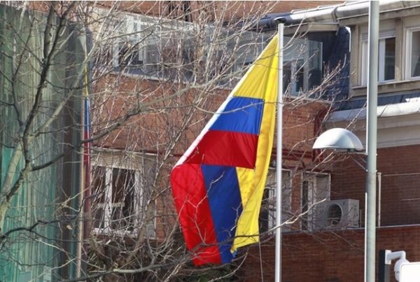 Colombia denuncia que aeronave venezolana entró al país sin autorización | Ñanduti