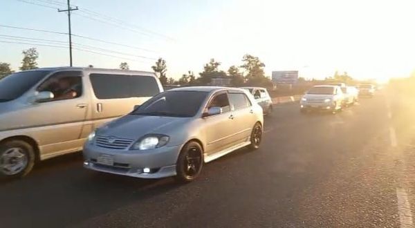 Éxodo al interior: calor, feriado largo y el tráfico vehicular