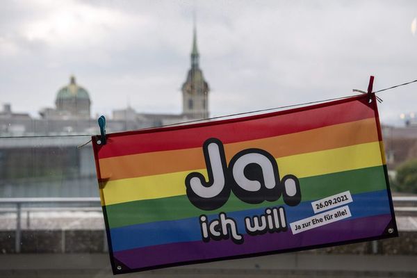 Día histórico en Suiza, referendo aprueba el matrimonio igualitario - Mundo - ABC Color
