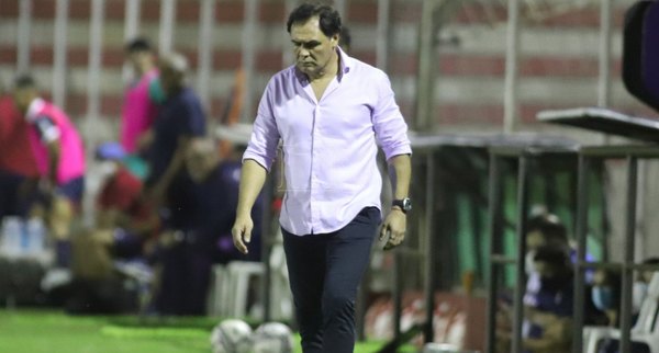 Celso Ayala: 'Nosotros regalamos el partido, esa es la verdad'