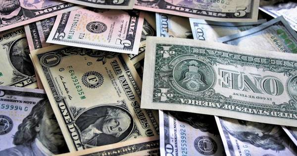La Nación / Intervenciones de dólares logran efecto deseado por Banco Central