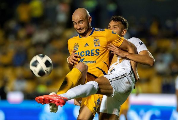 En México, las Águilas no pueden con las Chivas - Fútbol - ABC Color