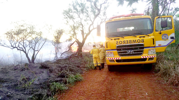 Incendio de gran magnitud afectó unas 20 hectáreas del refugio Tatí Yupí - La Clave