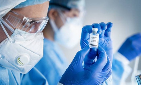 Personas de 20 años y más podrán recibir su primera dosis desde este lunes - OviedoPress