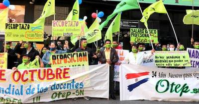 La Nación / MEC reafirma que aumento para docentes será del 8%