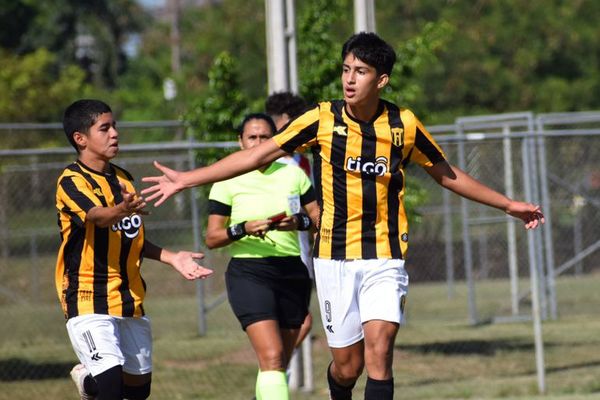 Libertad comanda en la Sub 14 - Fútbol - ABC Color