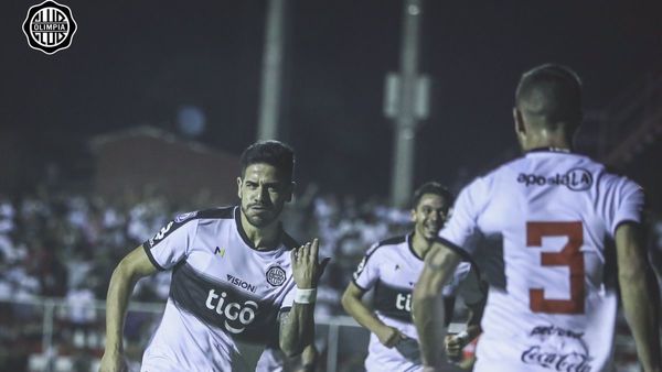 Olimpia empieza a florecer del fondo