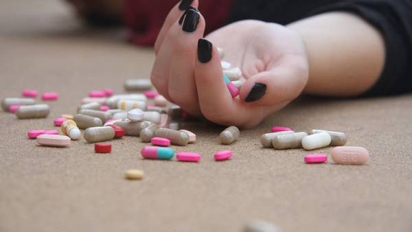 Píldoras compradas en internet pueden ser letales, advierte EEUU