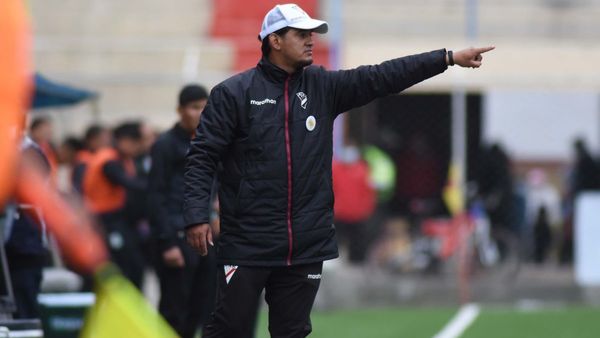 El DT paraguayo que guía a Always Ready al título