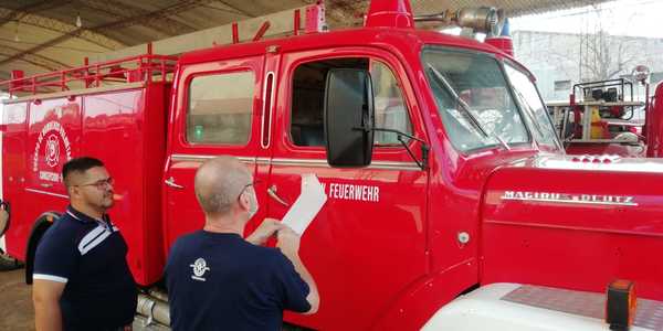 Bomberos reciben restaurado carrobomba | Radio Regional 660 AM