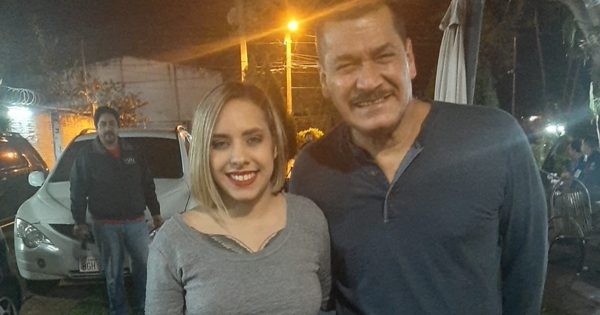Sauri Ovando, exsoñadora del Canta, compartió escenario con un Ángel Azul