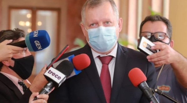 Ministro del MAG cuestiona a sectores que culpan a la producción por los cambios climáticos - ADN Digital