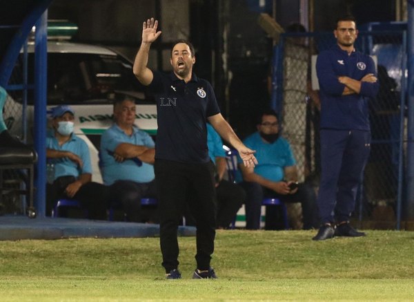 Pumpido: 'No le dejamos a Guaraní que juegue como Guaraní'