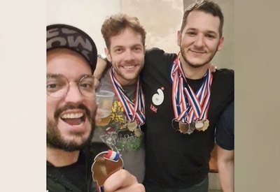 Crónica / VALE UN TRAGO. Turri hizo podio con su “birra”
