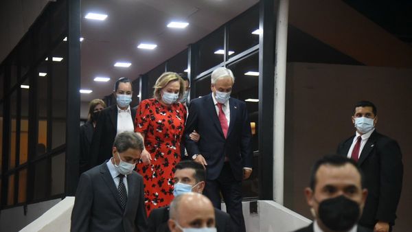 Piñera arribó anoche y mantendrá agenda bilateral con Abdo