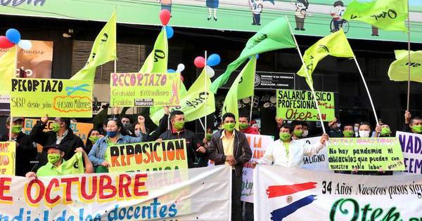 La Nación / MEC propone que el aumento para los docentes sea del 8%