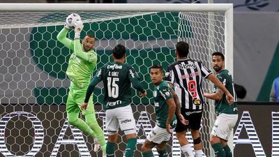 Atlético Mineiro y Palmeiras definen al primer finalista