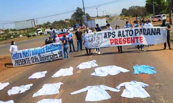 Personal de blanco en huelga desde este martes por igualdad en la carga horaria - OviedoPress