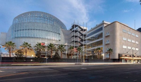 Hollywood estrena el Museo del Cine más grande del mundo