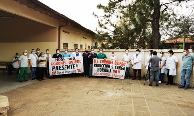 Médicos solo garantizan urgencias durante huelga nacional
