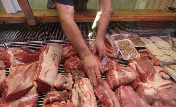 Diario HOY | Varios factores ocasionaron suba de la carne, afirman: "Se armó una tormenta perfecta"