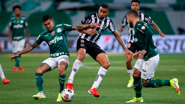 Atlético Mineiro y Palmeiras definen el primer finalista