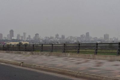 “Ellos saben que esa zona es insegura, ¿por qué no ponen más puestos policiales?”, se pregunta atleta asaltada en la Costanera  - Nacionales - ABC Color