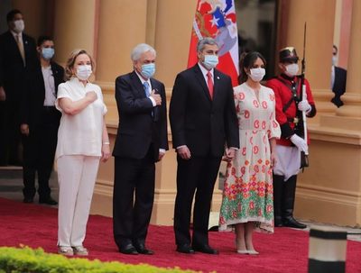 Presidente Abdo recibe en Palacio de Gobierno a mandatario de Chile - La Clave