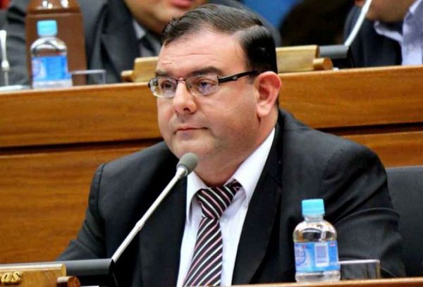 Juicio oral a diputado Tomás Rivas podría suspenderse